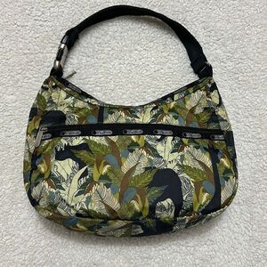 Le Sportsac Green Animal Safari Hobo Bag Shoulder Vintage